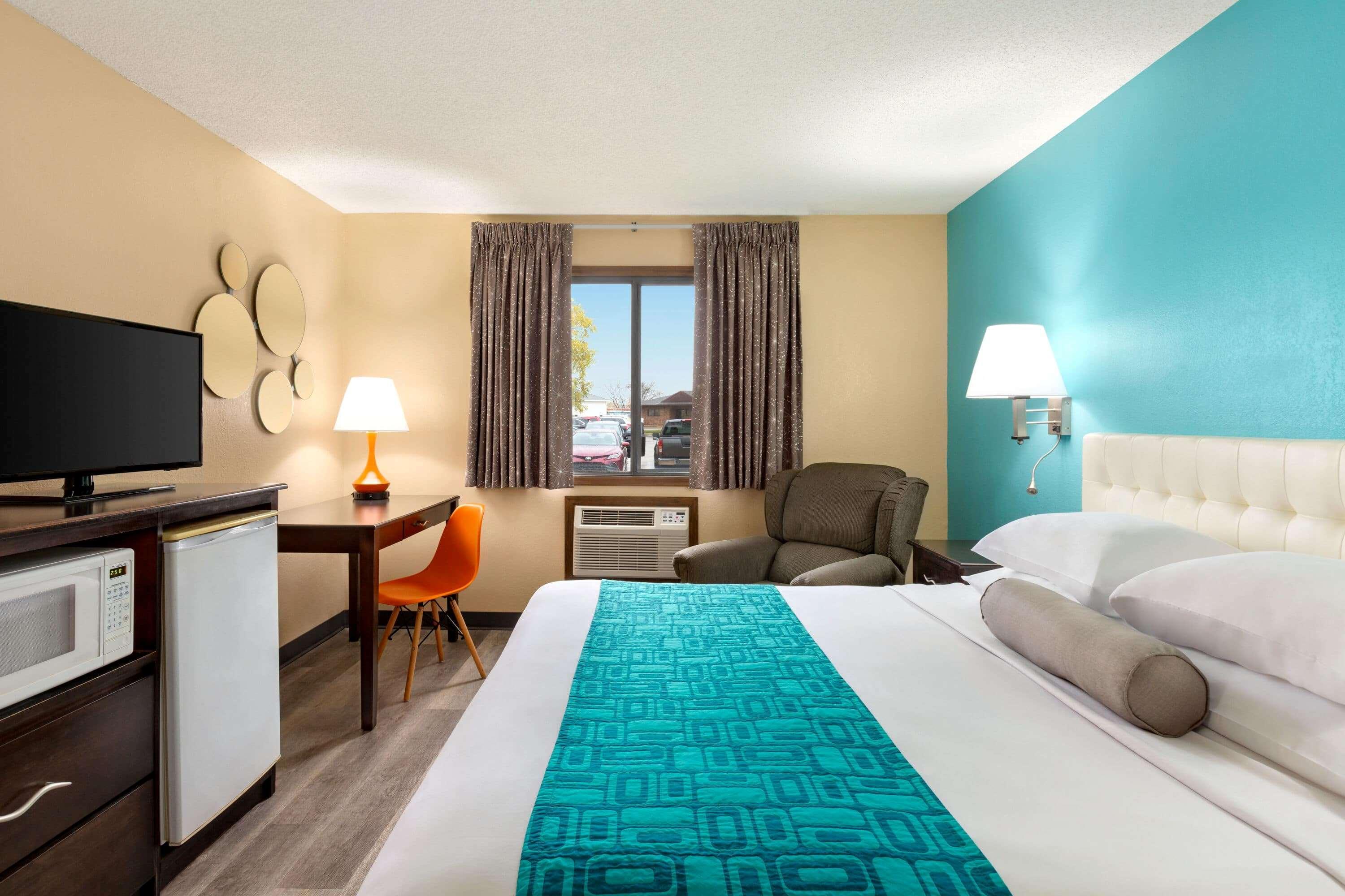 Howard Johnson By Wyndham Waterloo/Cedar Falls Екстериор снимка